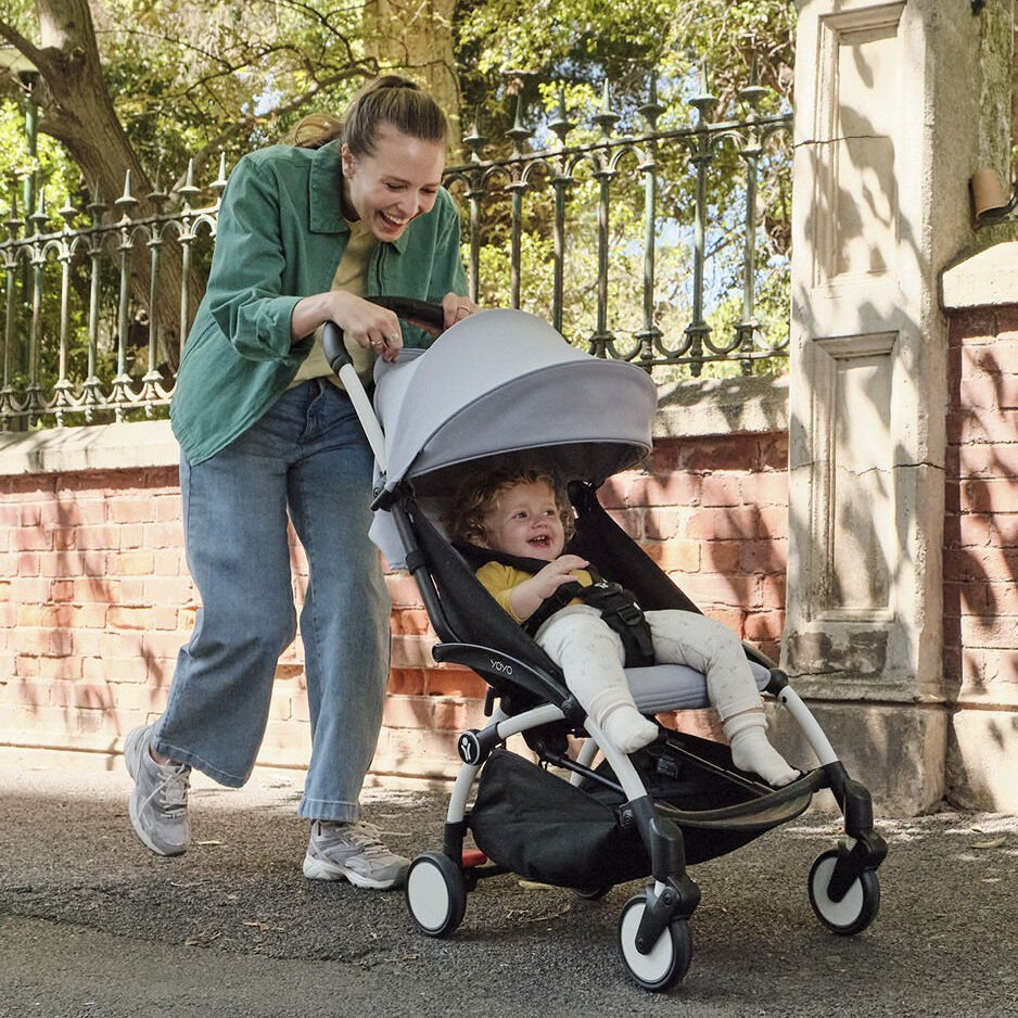 Stokke Yoyo 6+ Lifestyle - Tiny Library