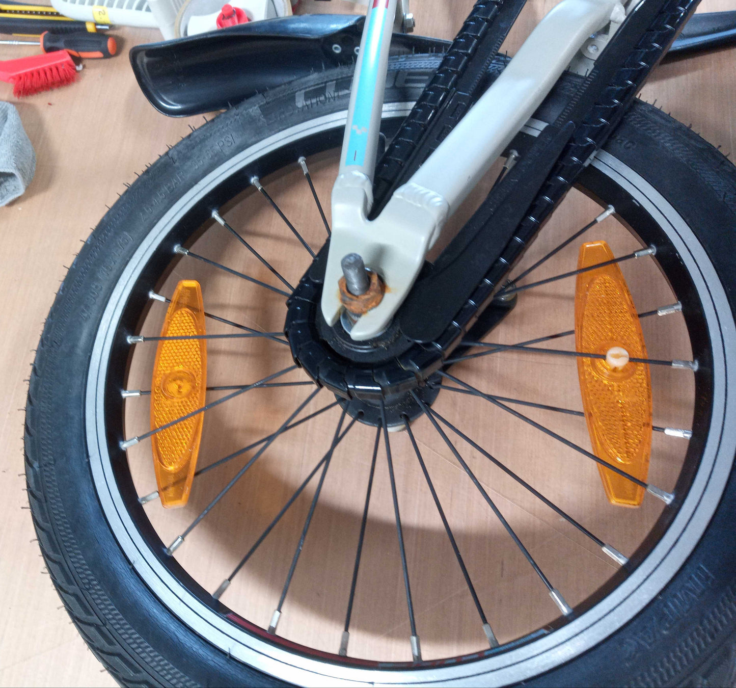 Cubie 160 RT kinderfiets - Grijs/Rood
